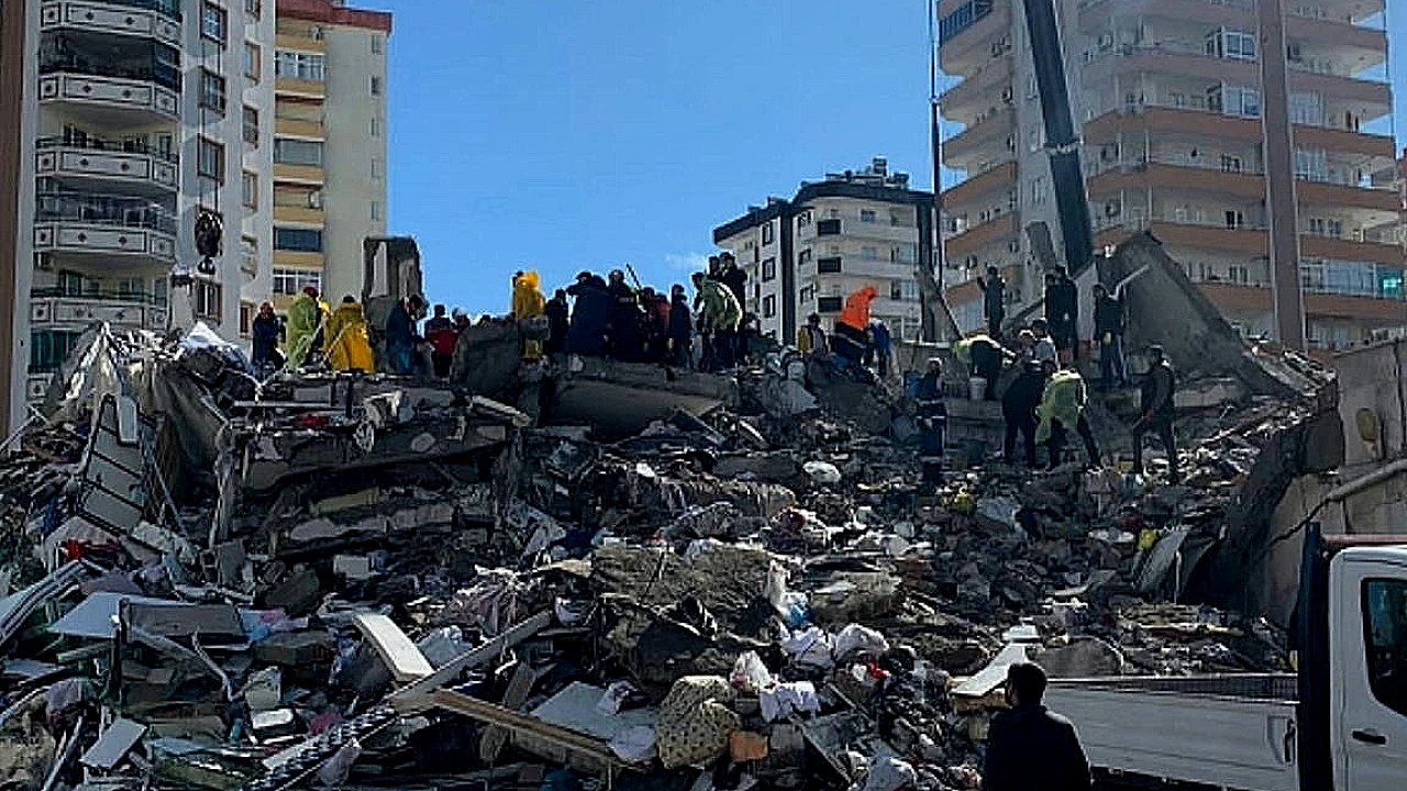 Tutar Yapı Sitesi Davasında Kamu Görevlilerine 'Kusursuz' Raporu Tepki Çekti